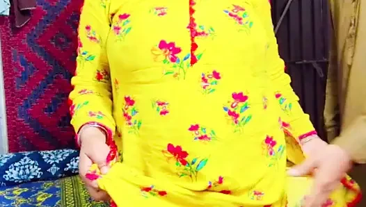 Gadis sekolah Aabha Paul
