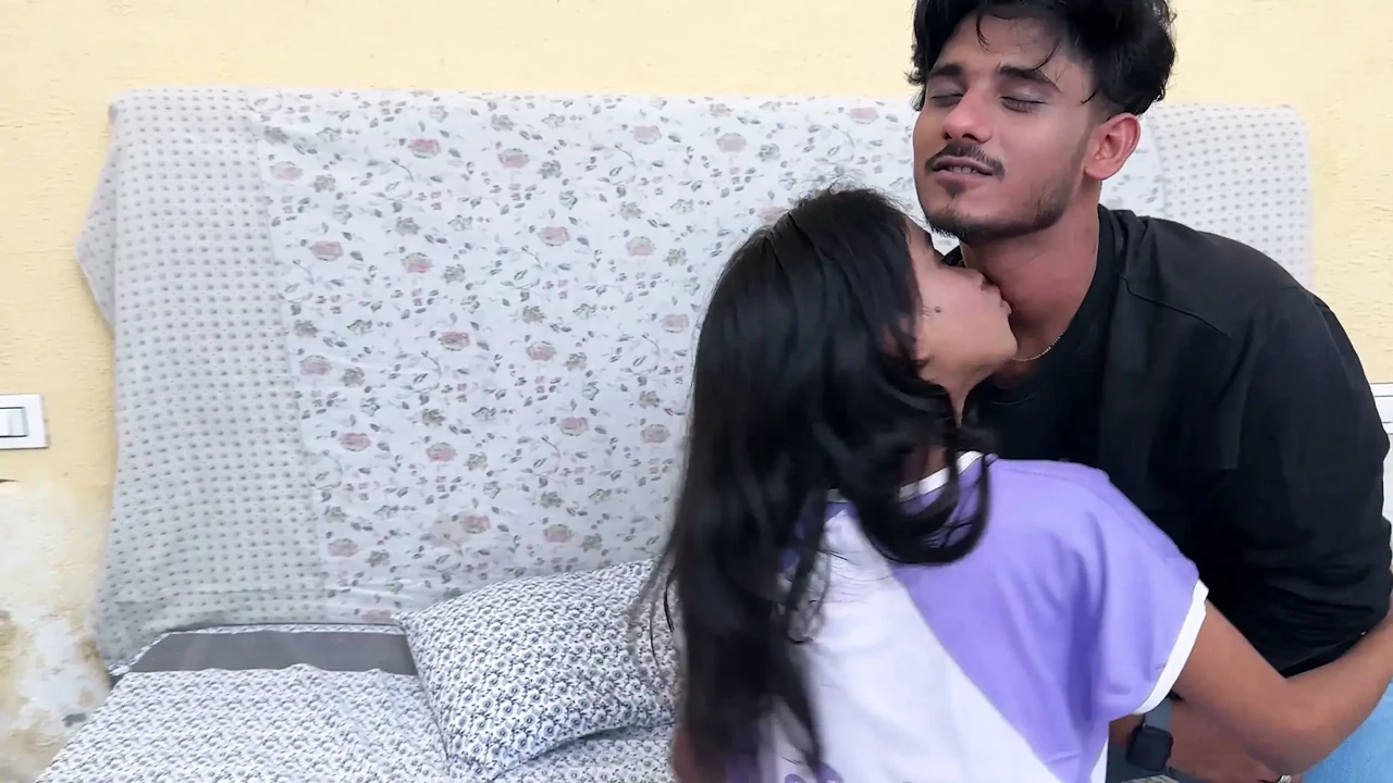 Ghar Ke Naukar Ne Malik Ki Beti Ke Sath kiya Hardcore Sex Big Cock Small Pussy
