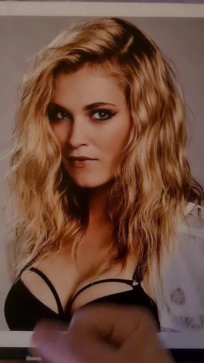 Eliza Taylor cum tribute