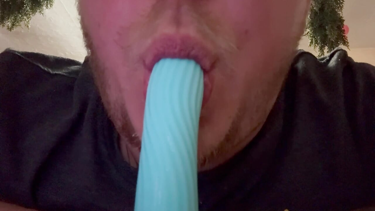 Pušenje u usporenom snimku - dildo
