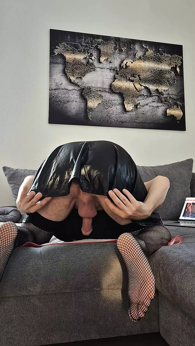 Anal buttplug while jerking off as a crossdresser - so horny