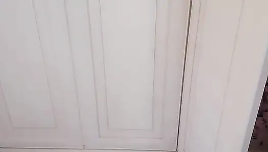 Wunderschöne Italienerin gesteht ihre sünden und der priester der gemeinde