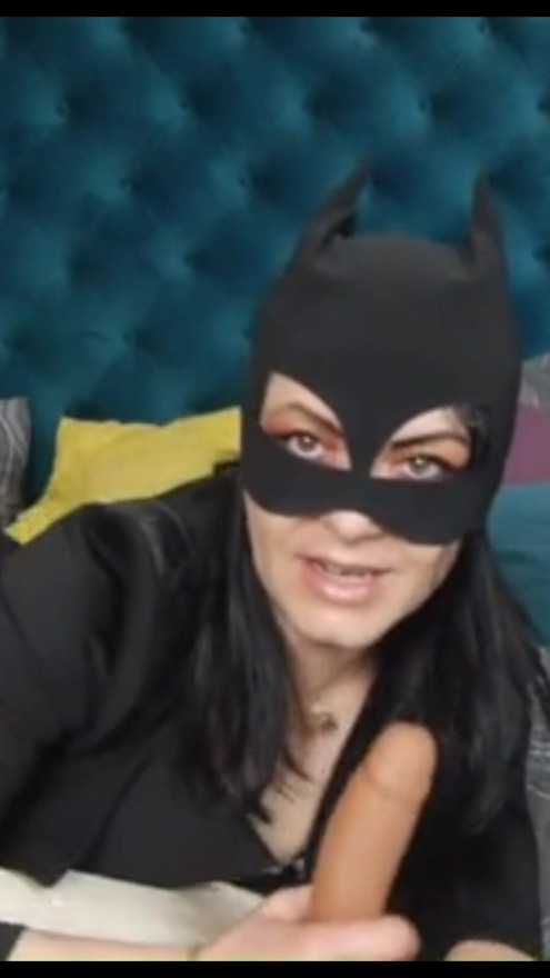 Νομίζω ότι η δική σας θα αισθανόταν καλύτερα #Sexy #Latina #Small-βυζιά #Pussy #Masturbating #Brunette