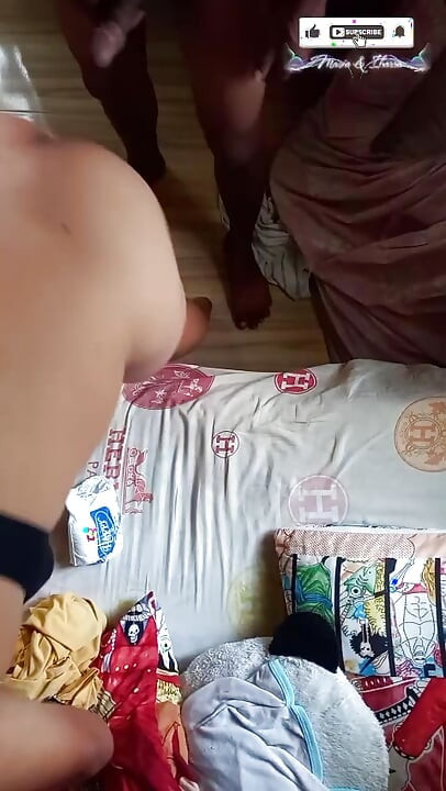 trebuie să-mi lingă pizda în fiecare zi