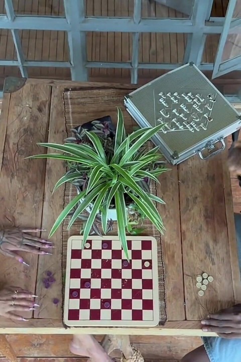 Chess Dare with Stepsis, Guess What!!