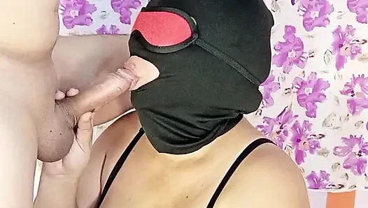 Ibu-ibu sange india nyepong kontol dan pemujaan pantat