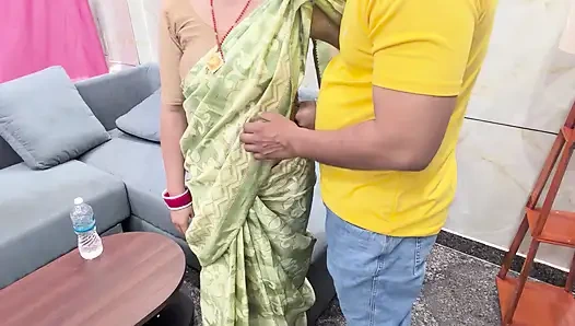 Khoobsurat Akeli Bhabhi Ne Choot Di....