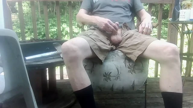 Morning coffee and wank.