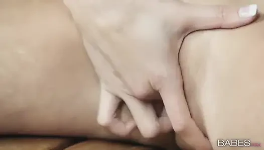 Babes - daisy lynn muasin dirinya sendiri kayak nggak ada yang nonton?