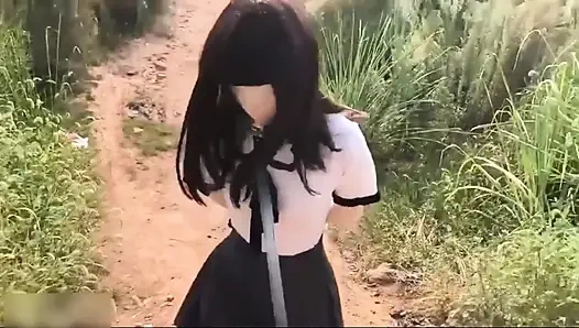 Девушка бдсм на улице