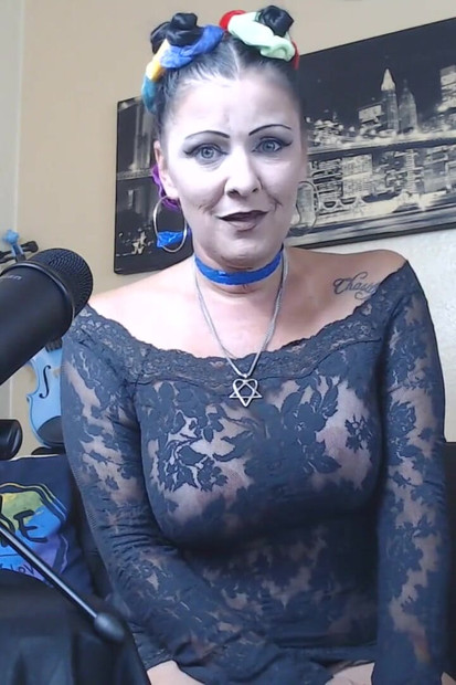 ASMR punto di vista Dominato dalla dea del fumo