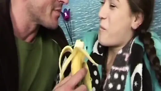 Öğrenci vajina deliğinde sertleşiyor