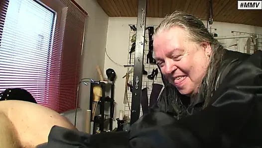 German BDSM - redhead sexmachine