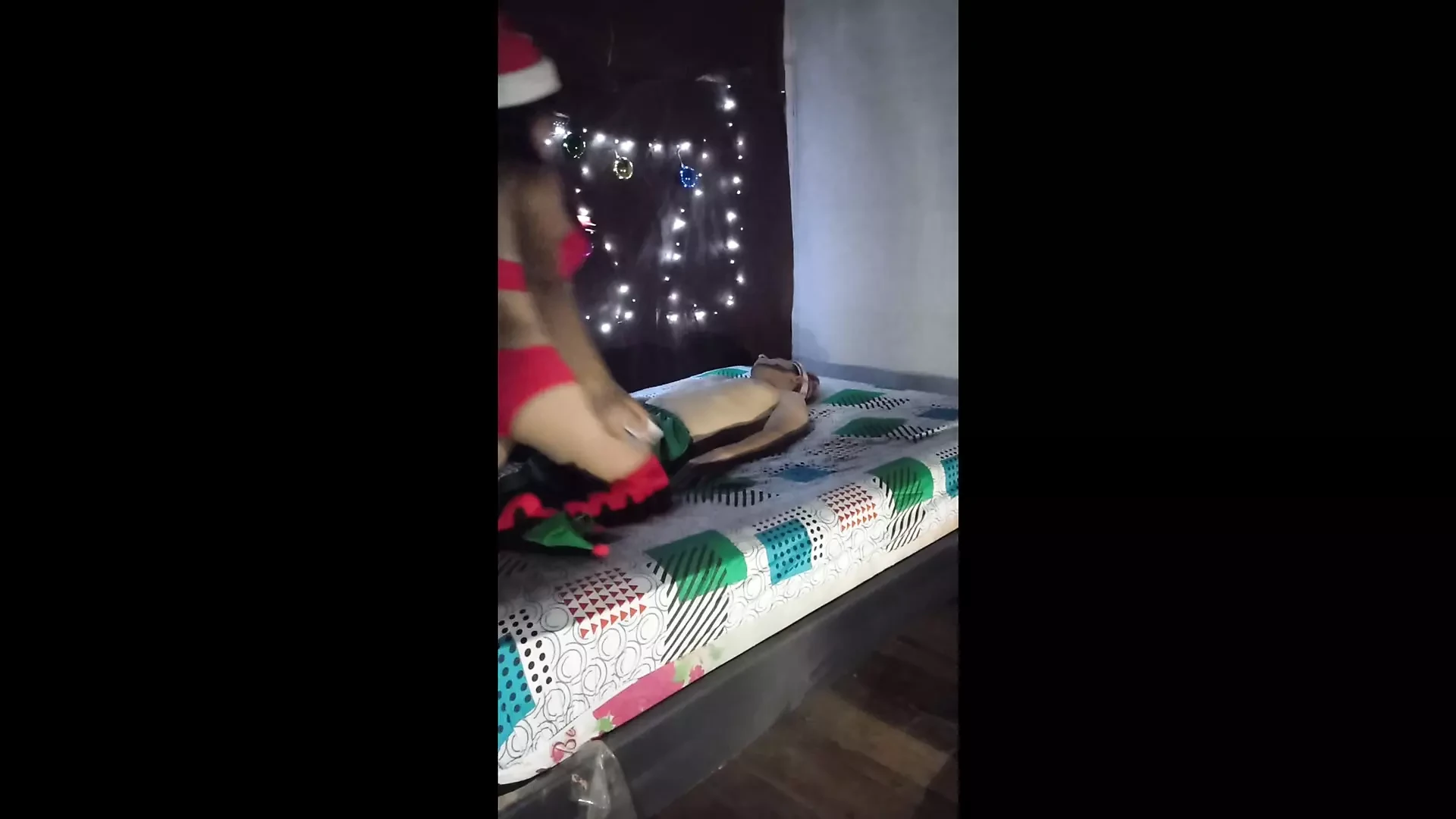 Exclusivo pornô árabe !! A mulher é a chefe e fode seu assunto obediente.