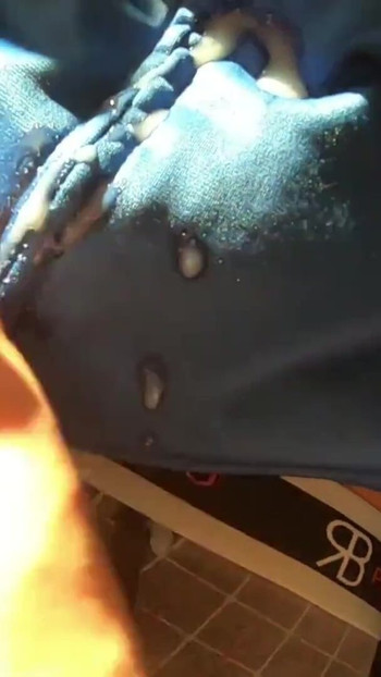 Must-see moment from "Super Amateur Cumshot Compilation - SHELY81"
