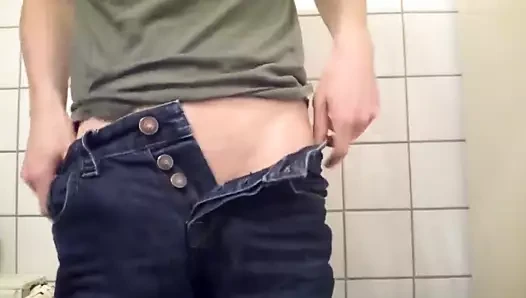 A big cock jerkoff
