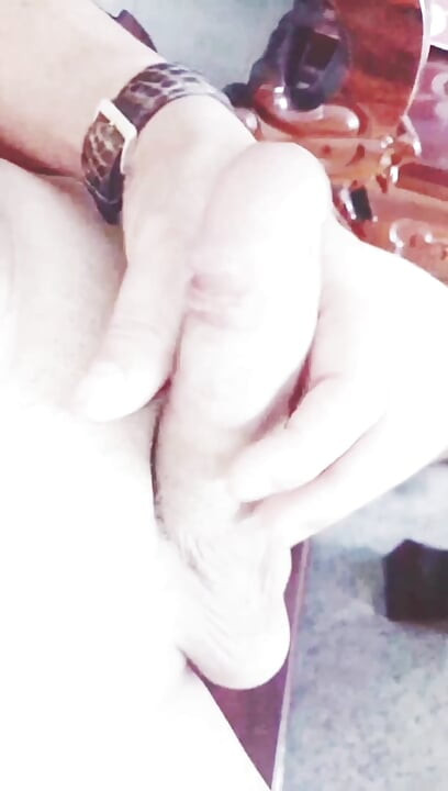 Милий член надзвичайно чарівний.