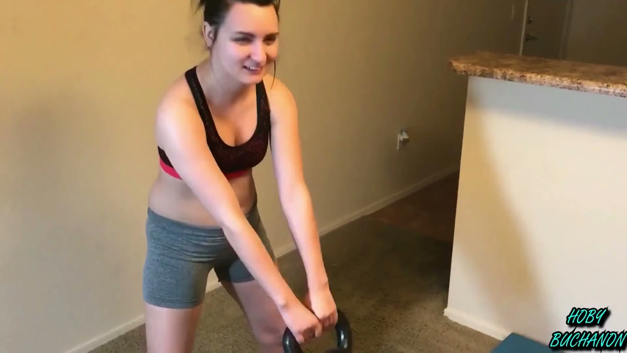 Personal Trainer Skull Fucks Client