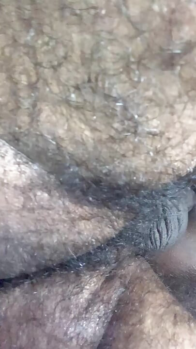 Bhabhi ki boobs dance kar rha hai