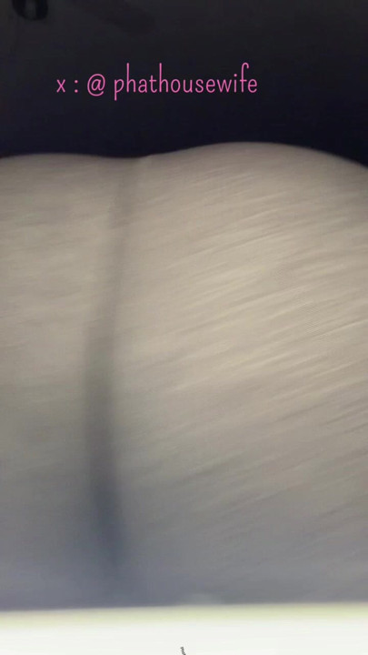 Twerk - shaking that fat ass