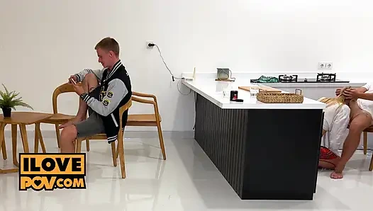 Измена с подругой моего приятеля, КалифорнияBabe