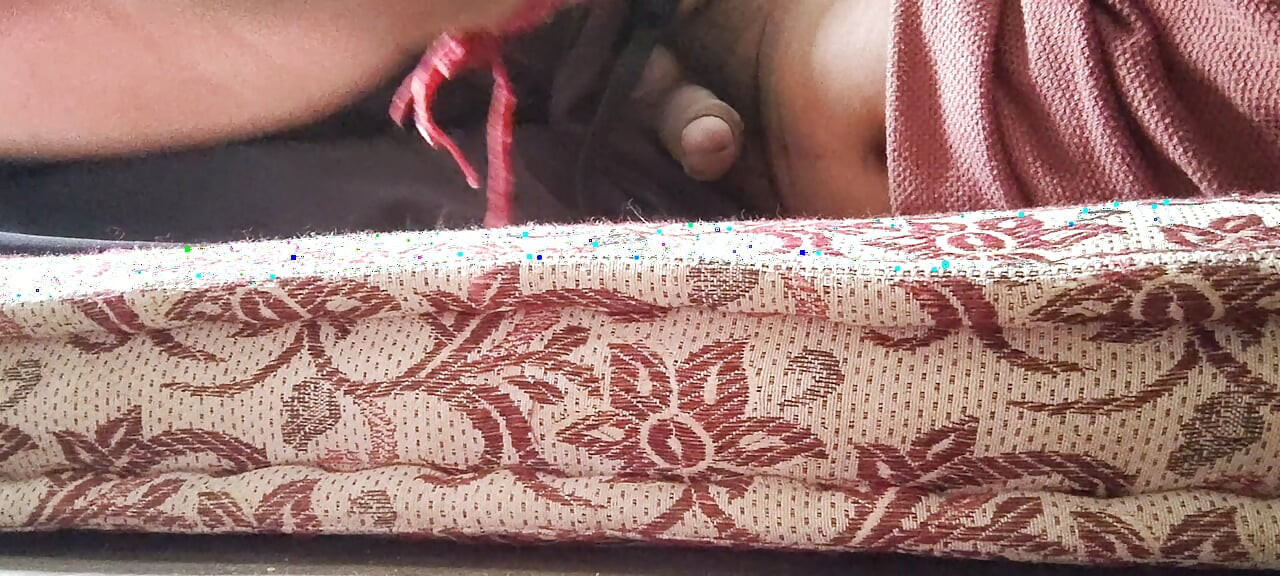 Ghode wala ki bhabhi ko dekha raat ko sex karte hue