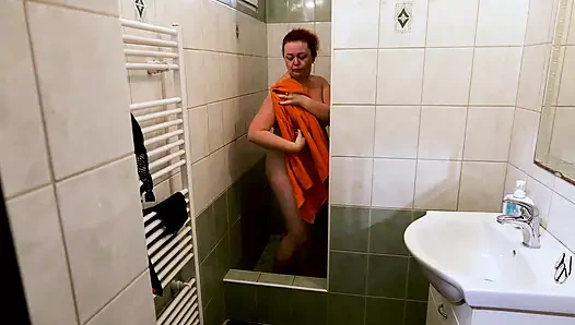 Naked Nicole Bunny in the Shower