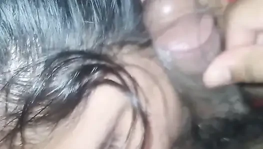 Nyepong kontol pria yang nggak bersuami