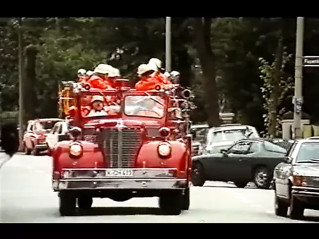 Kembang api (1980)