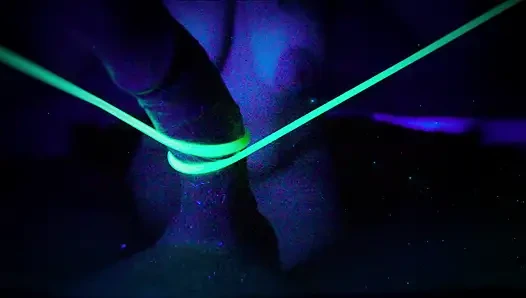 NIE DAGESICHTIGES SEXRITUAL AUS EINER ANDEREN DIMENSION! DINOSAURIER LECKEN SCHWANZ UND BRINGEN IHN ZUM KOMMEN!