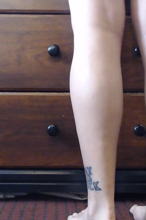 Barefoot Tip Toe Calves