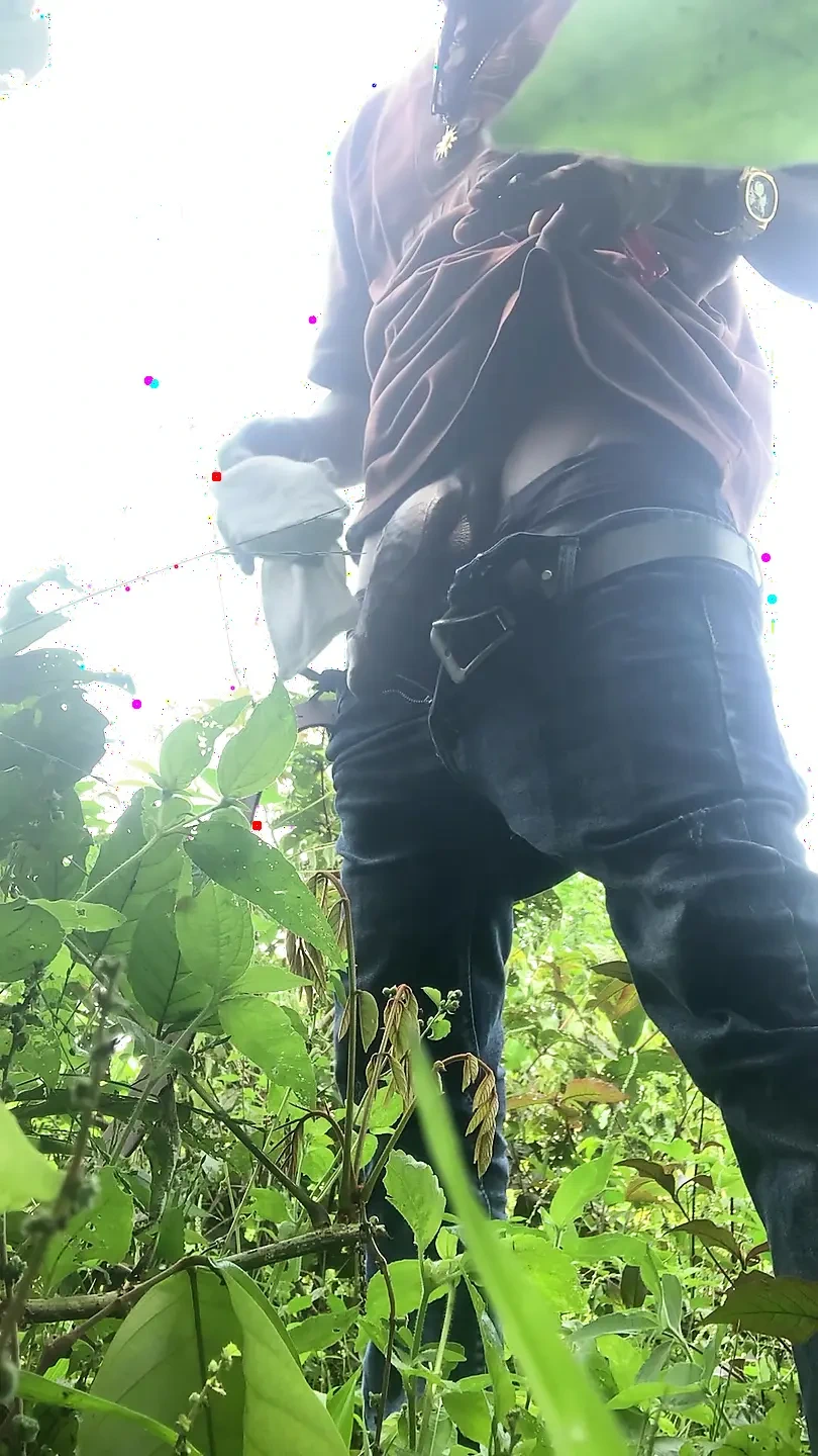 Quick Cum After a Long Walk in the Woods