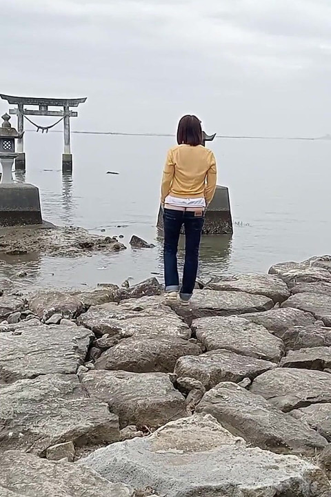 Paparan Luar Ruangan Dengan Jeans Bertingkat Sangat Rendah