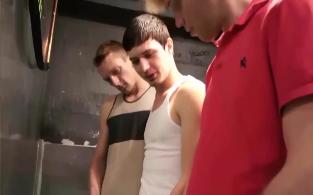 4 loo suckers