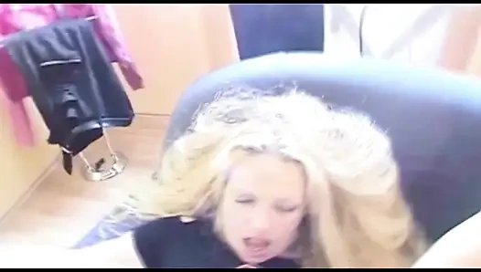 Cock Sucking Lady From France Pleasing Lucky Dude