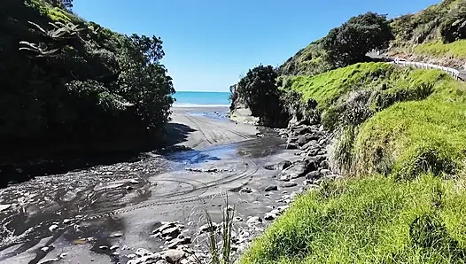 Parıltılı kumlar, nefes kesen bir şelale ve akıllara durgunluk veren bir orgazm!