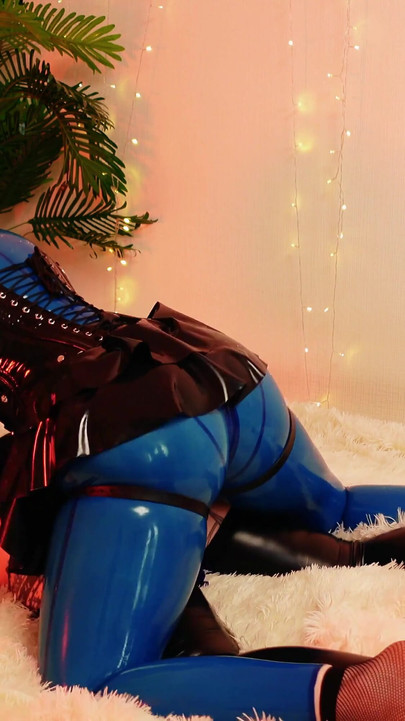 Spectacular moment from "Latex Backstage Video From Movie Making"