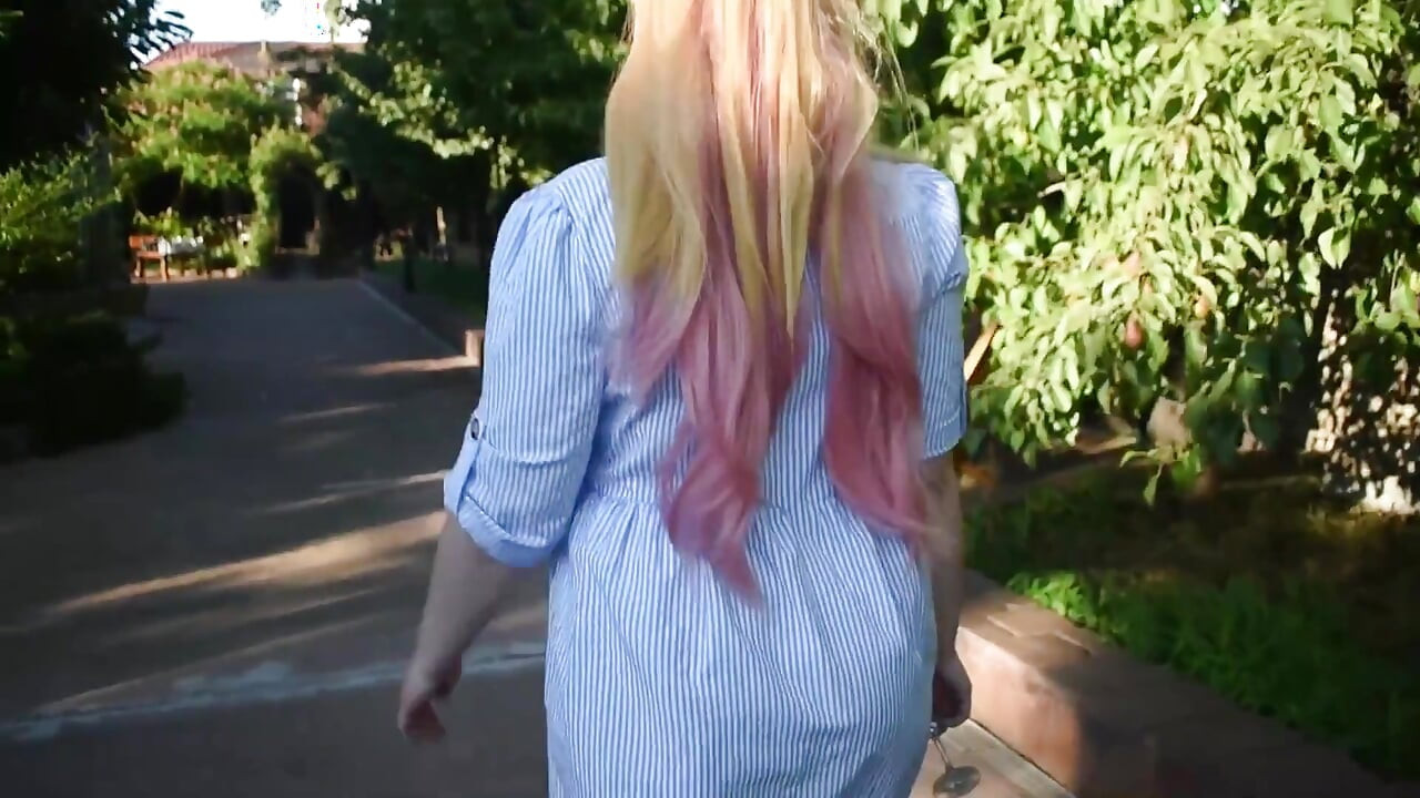 Kira in Wonderland fucked by dildo