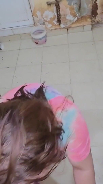 Doing cumwalks with lots of thick cum on my face, through the city with lots of people watching me, is what I always want | Clip 1