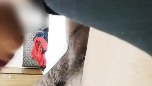 Muslim Seema изменяет с мужем, чтобы сосать член индийского бойфренда