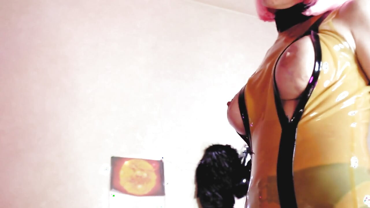 Fetish dominatrix latex oil tits pink hair Mistress Goddess