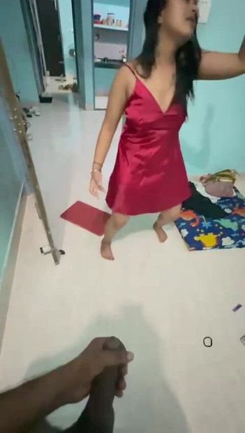 ネパールの女の子のセクシーなダンス私の部屋