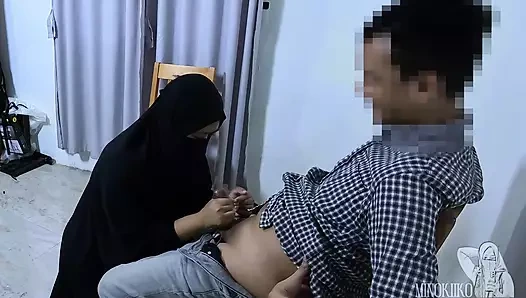 Gadis Jilbab Ber Cadar Minum Sperma Hangat Langsung Dari Sumbernya - minokiiko