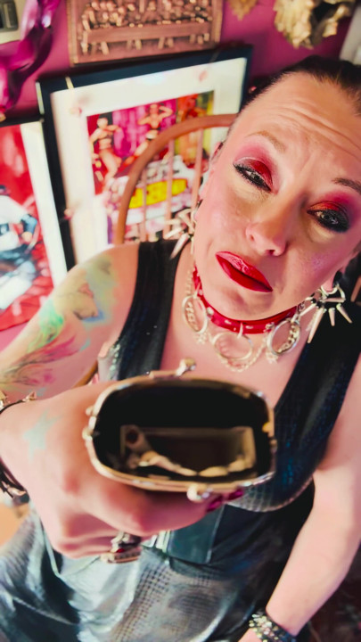 A Smoking Mistress, Tina Snua, Smoking 2 Cigarettes Tip To Tail - Drifting  OMI OME snap Inhales | Clip 2