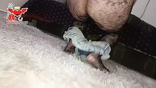 I surprise my boyfriend in sexy tights