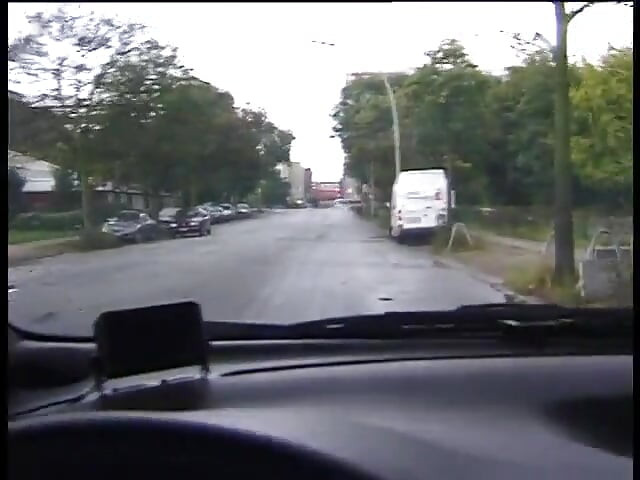 Picked up ebony with colored hair gives a nice blowjob to a driver