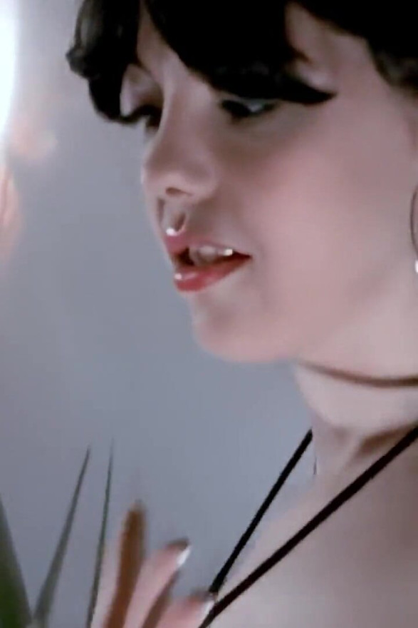Sonia-sanchez: Nice Petite Brunette Sonia Sanchez Getting Naked