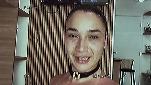 Gadis Berusia 18 Tahun dengan Pantat Besar Berhubungan Seks dengan Tetangga Sampai Dia Menyemprotkan