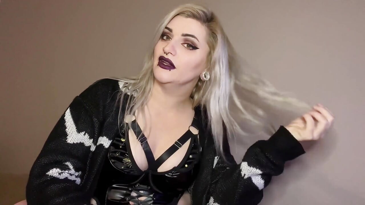Harige gothic stiefmoeder domme en pint je vast