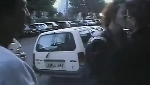 Eigenartiges Paar Von Der Strasse Gefischt